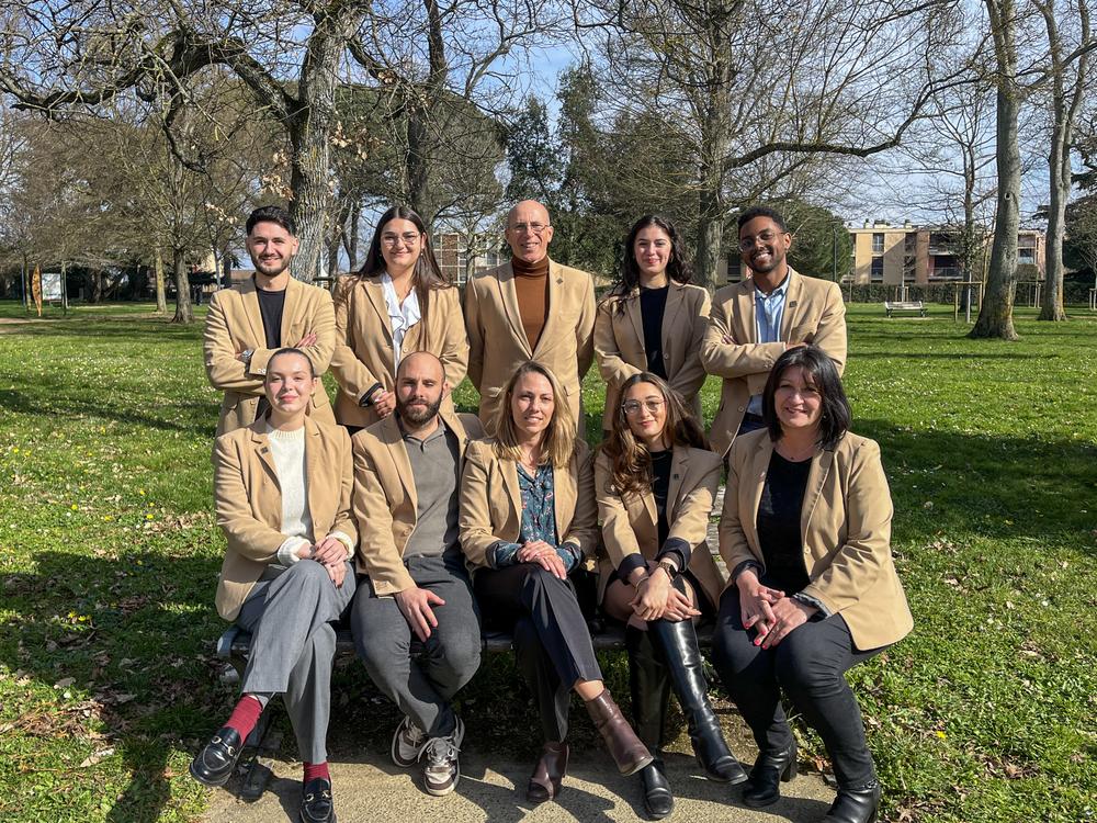 l'équipe de l'agence Oustal