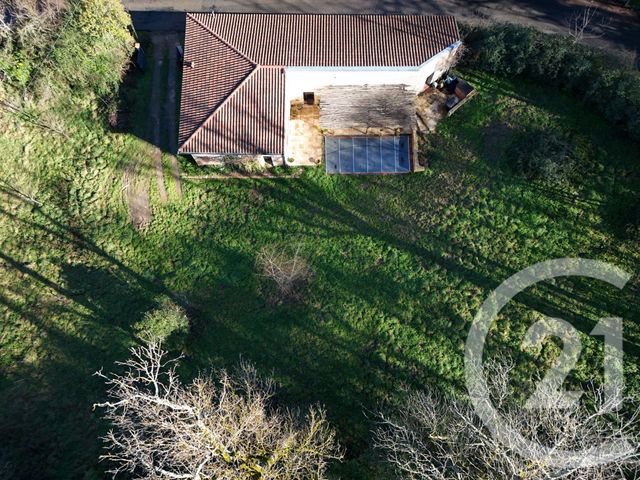 maison à vendre - 4 pièces - 133.77 m2 - MONTAIGUT SUR SAVE - 31 - MIDI-PYRENEES - Century 21 Oustal