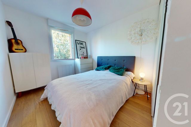 Appartement T4 à vendre - 4 pièces - 66.0 m2 - ST JEAN - 31 - MIDI-PYRENEES - Century 21 Oustal