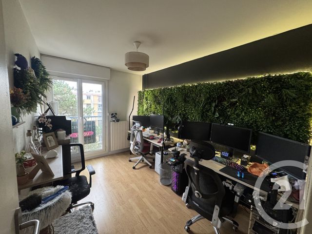 Appartement T4 à vendre - 4 pièces - 81.47 m2 - COLOMIERS - 31 - MIDI-PYRENEES - Century 21 Oustal