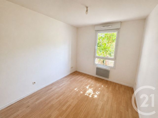 Appartement T3 à vendre - 3 pièces - 61.08 m2 - LA SALVETAT ST GILLES - 31 - MIDI-PYRENEES - Century 21 Oustal