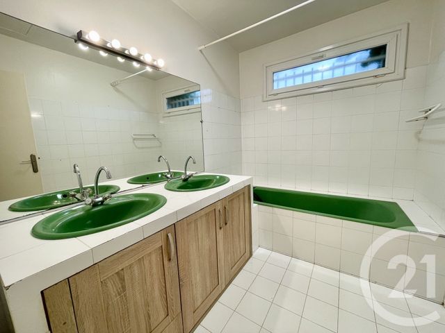 maison à vendre - 4 pièces - 119.2 m2 - L ISLE JOURDAIN - 32 - MIDI-PYRENEES - Century 21 Oustal