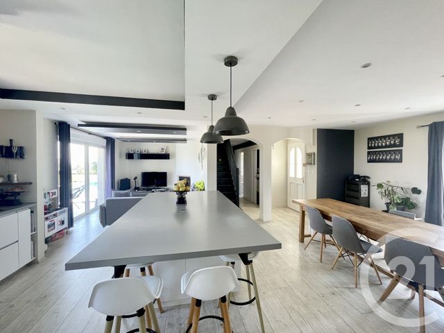 maison à vendre - 5 pièces - 147.0 m2 - L ISLE JOURDAIN - 32 - MIDI-PYRENEES - Century 21 Oustal