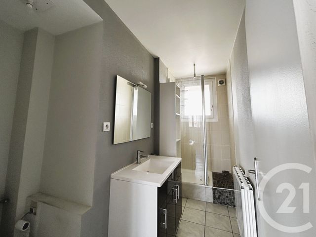 Appartement T3 à vendre - 3 pièces - 60.8 m2 - COLOMIERS - 31 - MIDI-PYRENEES - Century 21 Oustal