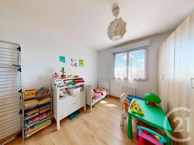 Appartement T3 à vendre - 3 pièces - 52.0 m2 - TOULOUSE - 31 - MIDI-PYRENEES - Century 21 Oustal