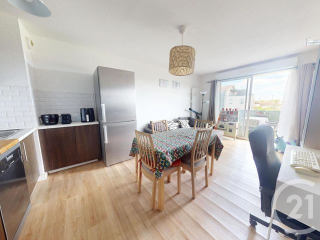 Appartement T3 à vendre - 3 pièces - 52.0 m2 - TOULOUSE - 31 - MIDI-PYRENEES - Century 21 Oustal