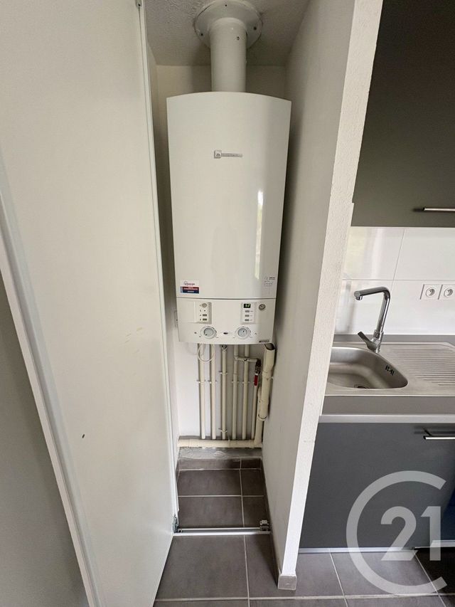 Appartement T1 à vendre - 1 pièce - 32.0 m2 - COLOMIERS - 31 - MIDI-PYRENEES - Century 21 Oustal