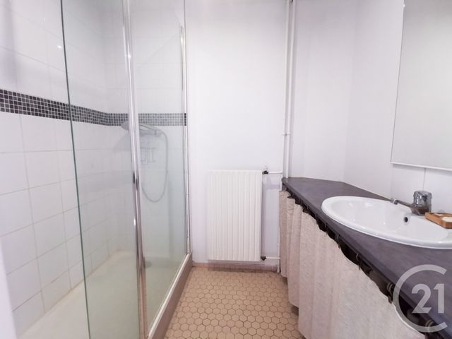 Appartement T2 à louer - 2 pièces - 49.33 m2 - COLOMIERS - 31 - MIDI-PYRENEES - Century 21 Oustal