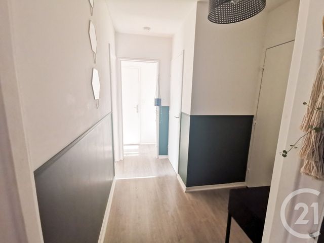 Appartement T2 à louer - 2 pièces - 49.33 m2 - COLOMIERS - 31 - MIDI-PYRENEES - Century 21 Oustal
