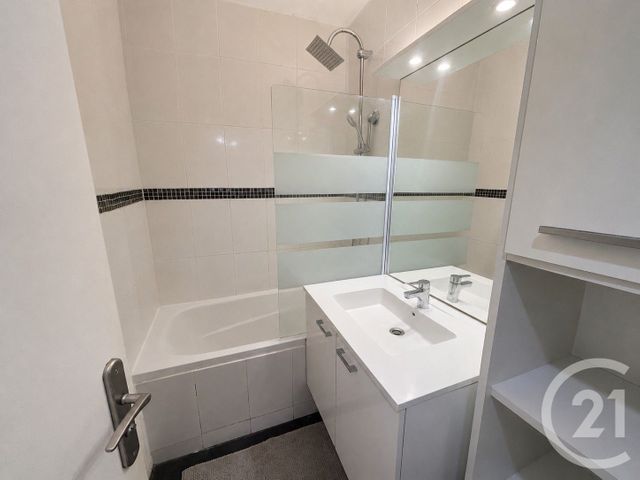Appartement à vendre - 4 pièces - 77.35 m2 - COLOMIERS - 31 - MIDI-PYRENEES - Century 21 Oustal