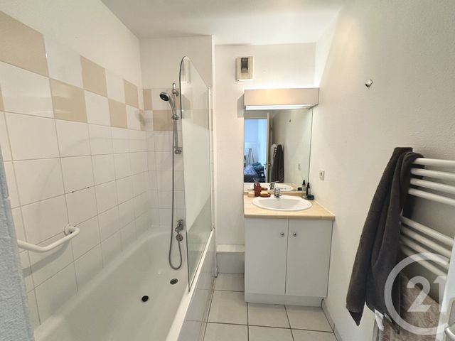 Appartement T2 à louer - 2 pièces - 33.69 m2 - TOULOUSE - 31 - MIDI-PYRENEES - Century 21 Oustal