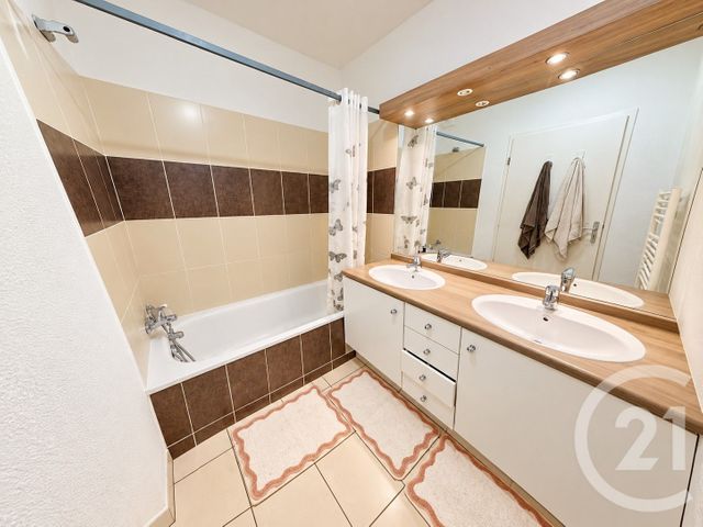Appartement T3 à vendre - 3 pièces - 63.9 m2 - COLOMIERS - 31 - MIDI-PYRENEES - Century 21 Oustal
